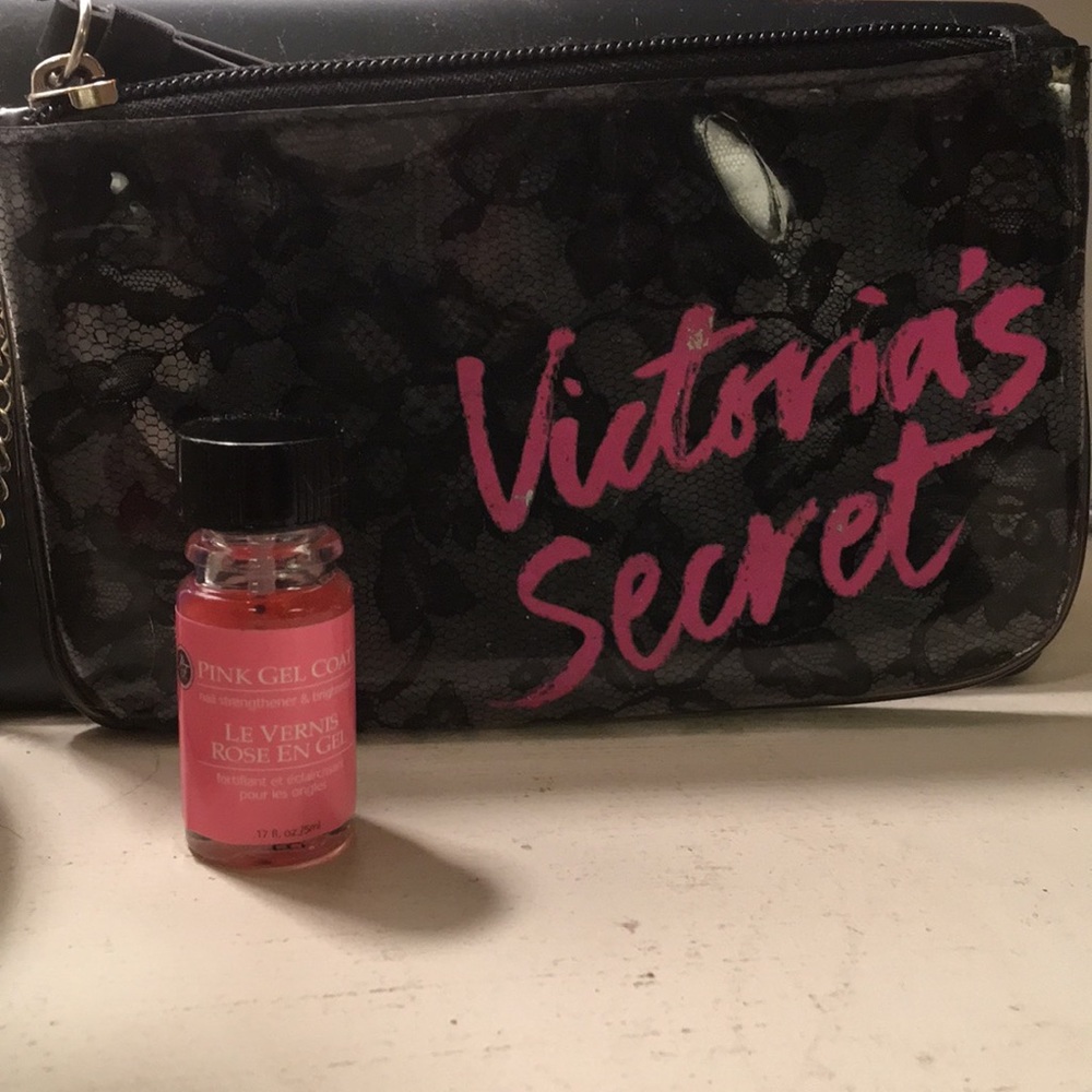 Perfect Formula pink gel nail coat.